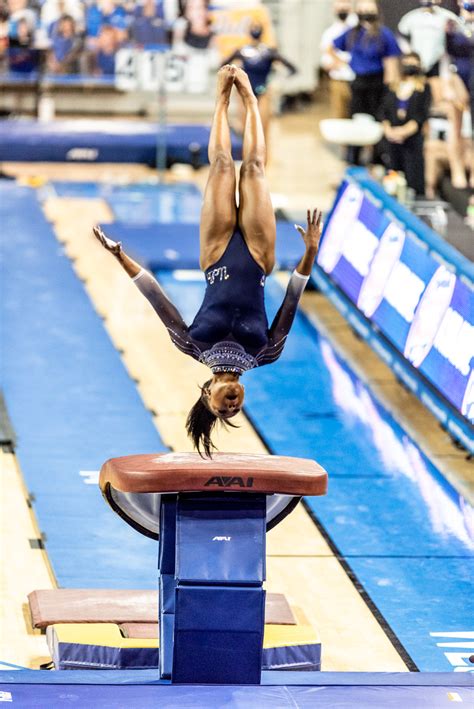 Ucla Bruins Ucla Gymnastics / Ucla Gymnastics Coach On Why Winning At ...