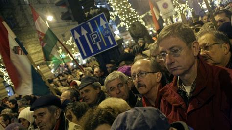 Thousands Protest New Hungary Law