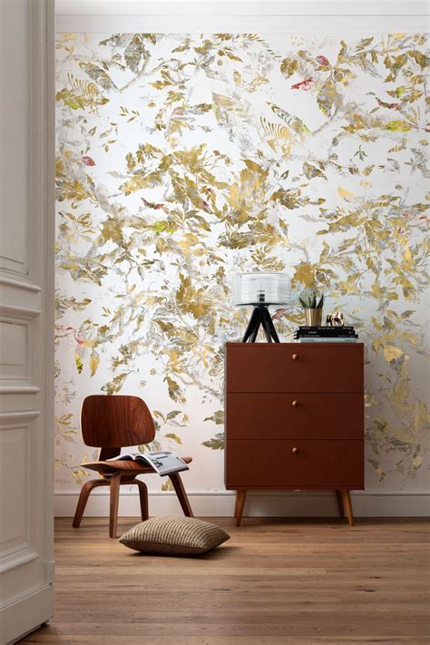 Gold leaf mural wallpaper in stunning shades of gold. Bring lightness ...