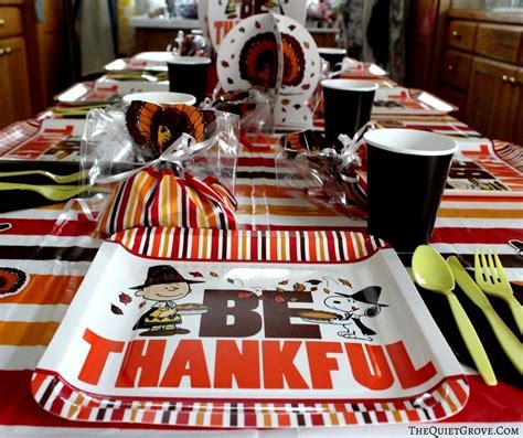 Charlie Brown Kid's Thanksgiving Table ⋆ The Quiet Grove