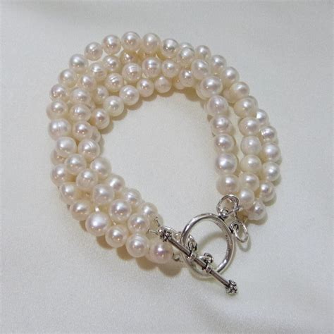 4 Strand Freshwater Pearl Bracelet - Etsy