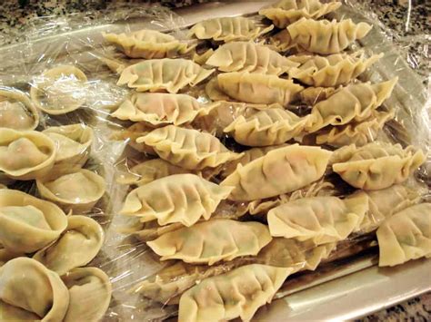 Mandu (Dumplings) recipe by Maangchi