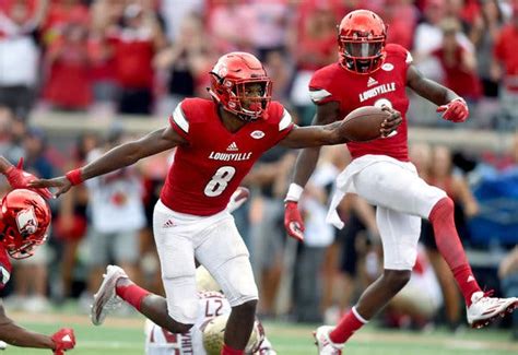 Louisville’s Lamar Jackson Strikes an Early Pose in the Heisman Chase ...