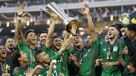 Mexican National Football Team's Victory Sparks Mixed Reactions