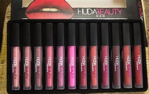 Huda Beauty Lipstick, For Personal, Packaging Size: 12 Pieces Per Box ...