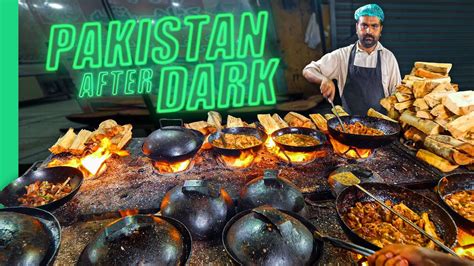 Pakistan Street Food at Night!! Vegans Won’t Survive Here!! - Bombofoods