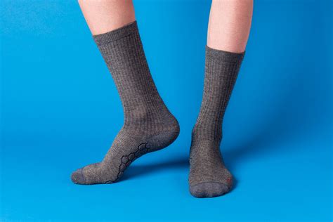 The 20 Best Merino Wool Socks Reviewed and Tested for 2022 - The Manual