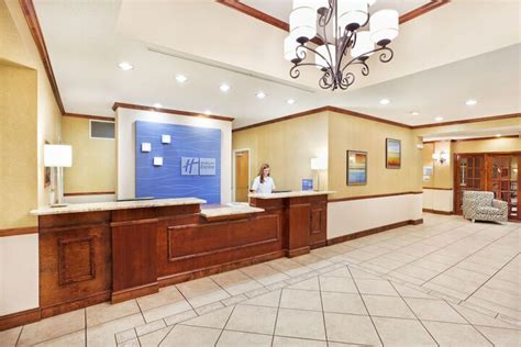 Holiday Inn Express & Suites Sylva Western Carolina Area an IHG Hotel Sylva | Bookonline.com