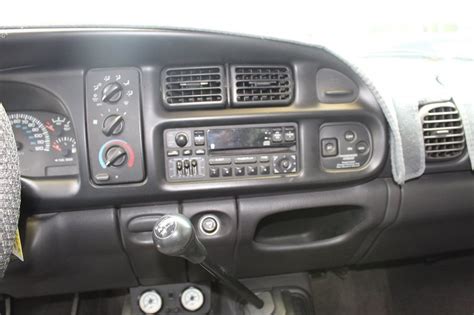 1998 Dodge Ram Custom Interior | Brokeasshome.com