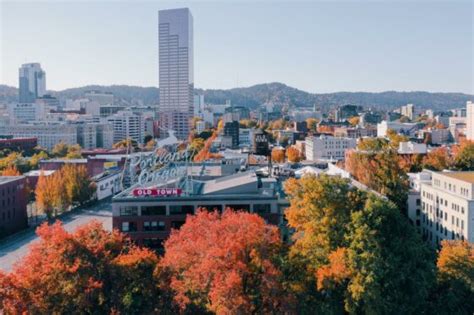 18 spots to enjoy epic fall colors in Portland, Oregon