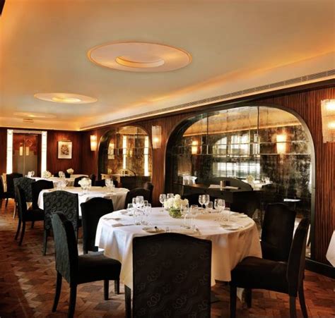 Fine Dining Restaurant on the Strand | Savoy Grill | Gordon Ramsay