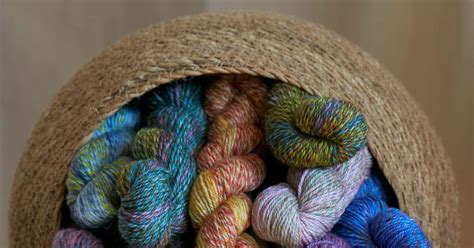 Spiral Grain Light Worsted - URTH Yarns | Craftee Cottage