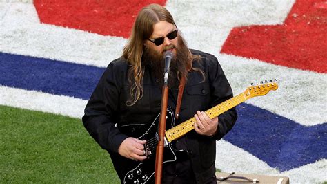 Chris Stapleton kicks off Super Bowl 2023 with country-style national ...