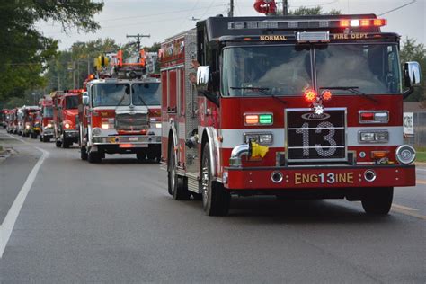 Fired up: Hundreds watch annual Fire Truck Parade | Local News ...