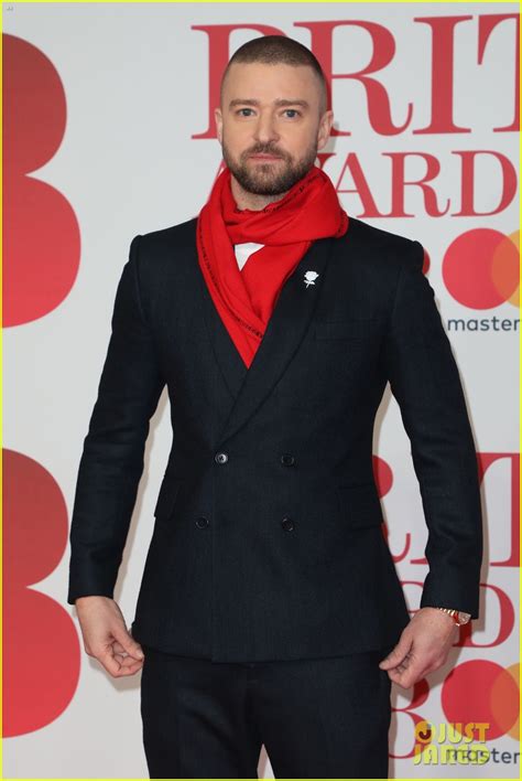 Justin Timberlake Wears White Rose Pin for Time's Up at Brit Awards ...