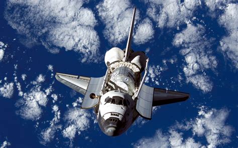 wallpaper: Discovery Space Shuttle