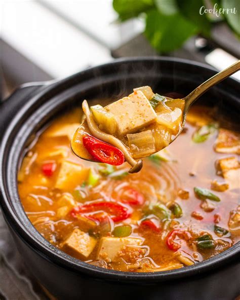 Doenjang Jjigae (Korean Soybean Paste Stew) - Cookerru