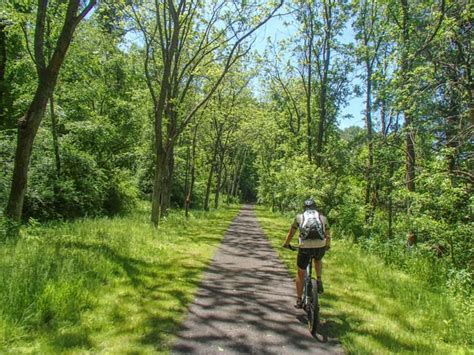 New River Trail State Park - Galax, VA - Biking, Pizza & Beer!