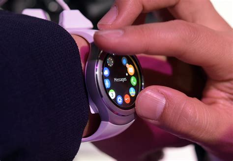 Samsung’s Gear S2 Smartwatch Is Upgrading, Here’s What We Know ...