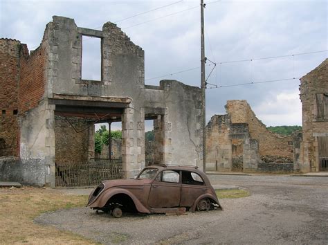 File:Car in Oradour-sur-Glane.JPG - Wikimedia Commons