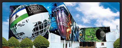 Limkokwing University Logo Png / Queen's University - Logos Download ...