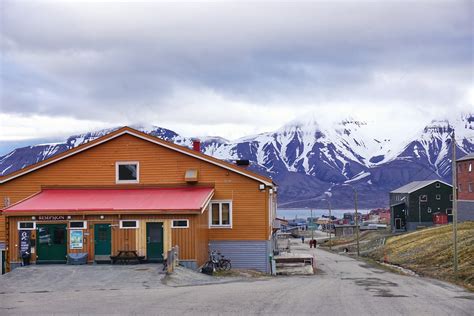 Where to Stay in Svalbard: Longyearbyen's Best Hotels, Hostels & Camping Spots