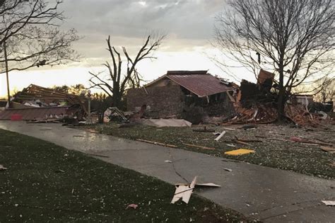 Severe storms spawn tornadoes, wreak havoc on Southeast US