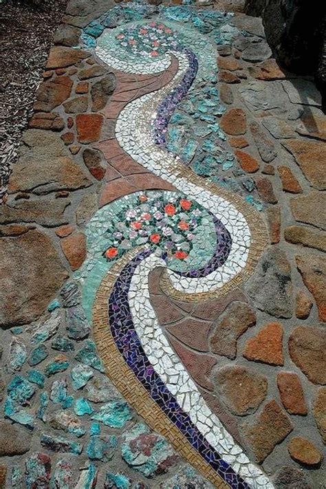 01 Magnificent DIY Mosaic Garden Path Decorations For Your Inspiration ...