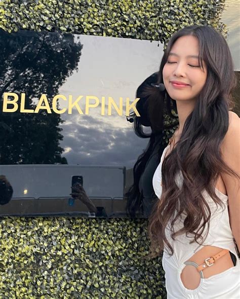 230711 JENNIE Instagram Update | kpopping