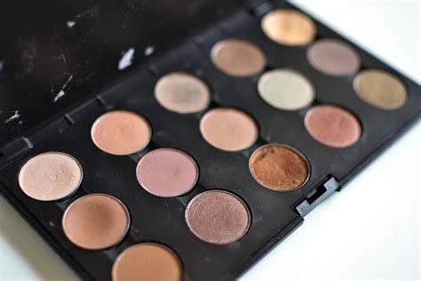 My MAC Eyeshadow Palette Overview! | essietest