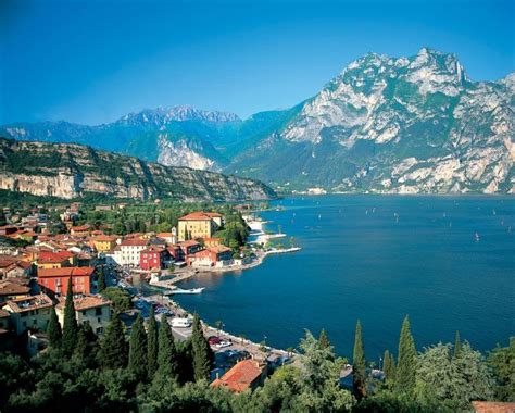 Lago di Garda – największe jezioro we Włoszech | Visit italy, Lake ...