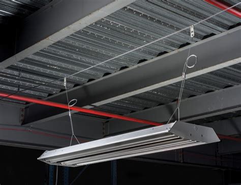 Catenary: Ideal for Hanging in Large Structures | nVent