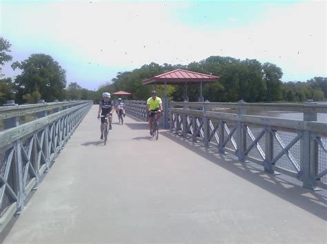 NEBRASKA OUTDOOR ADDICT: Platte River State Park Lied Bridge Ride.