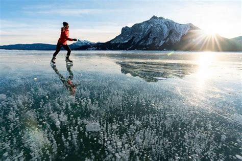 Abraham Lake Bubbles: A Guide to Visiting | Hike Bike Travel