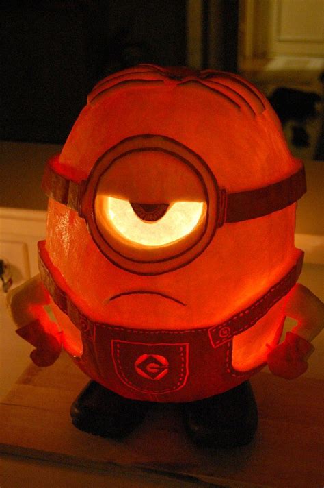 Jack-O-Minion Pumpkin | Awesome pumpkin carvings, Halloween pumpkins carvings, Minion pumpkin