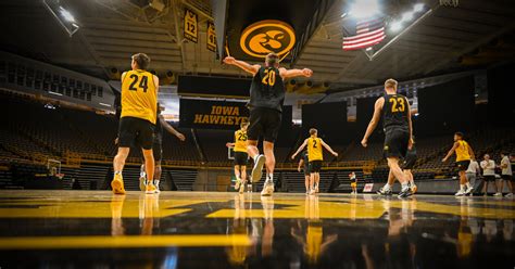 Video: Hawkeye Basketball takes the court