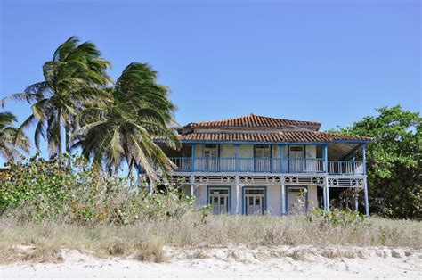 Cuban beach house | Beach house, House, Beach