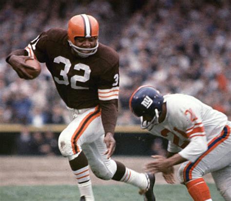 The Ultimate Ranking: Unveiling the Greatest Running Back in Football History - HowTheyPlay