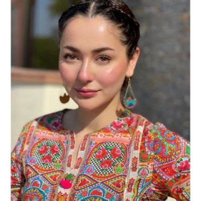 Hania Aamir Wiki, Age, Bio, Height, Boyfriend, Career, Net Worth