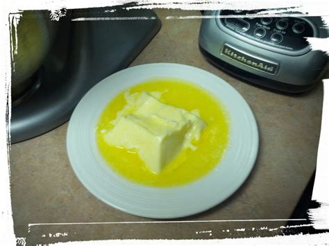 melted butter - Approaching Food