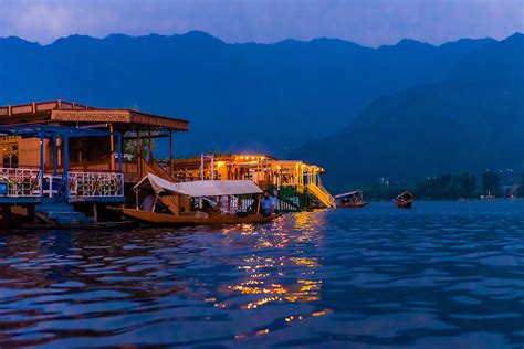 Houseboats, Dal Lake, Srinagar, Kashmir, Jammu and Kashmir State; India ...