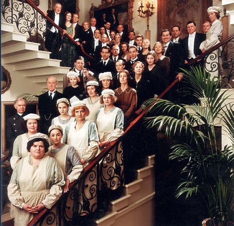 Gosford Park movie review & film summary (2002) | Roger Ebert