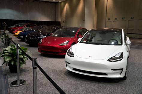 An Exhibit of Tesla Vehicles « San Francisco Auto Show