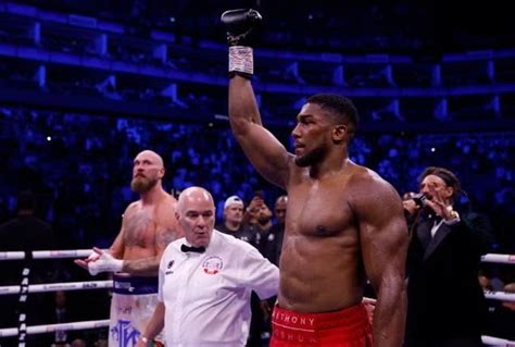 Anthony Joshua knockouts Robert Helenius in 7th round, his first ...