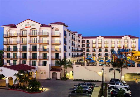 Courtyard by Marriott Anaheim Theme Park Entrance Coupons near me in ...