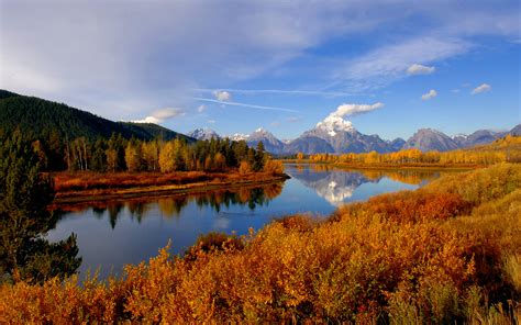 Autumn Mountain and River Landscape Wallpaper | Gallery Yopriceville ...