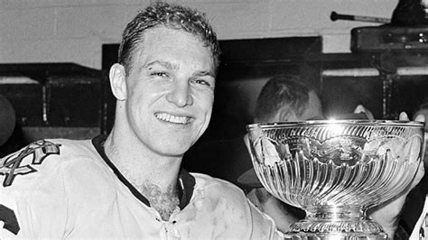 Hockey Hall of Famer and Stanley Cup champion Bobby Hull has died at 84 | CNN