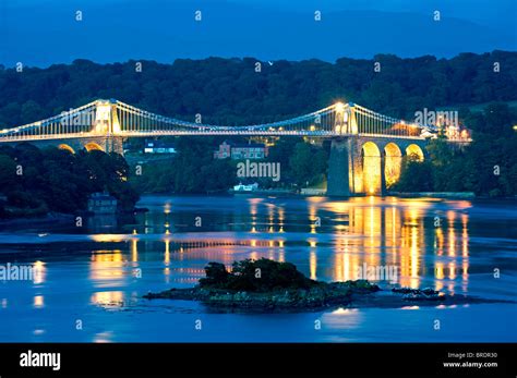 Suspension bridge over menai straits hi-res stock photography and images - Alamy