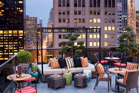 The Peninsula*****Deluxe New York | Rooftop bars nyc, New york rooftop ...