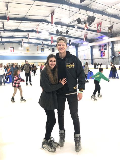 ice skating!!! | Skating pictures, Cute couples goals, Cute ...